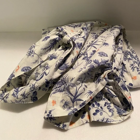 GAP Floral Pajama Pants with Pink Drawstring - Picture 5 of 16